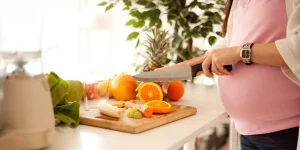 تغذیه دوران بارداری: مواد غذایی ضروری برای رشد سالم جنین.